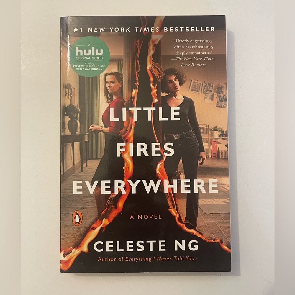 Little Fires Everywhere Book - Celeste Ng
